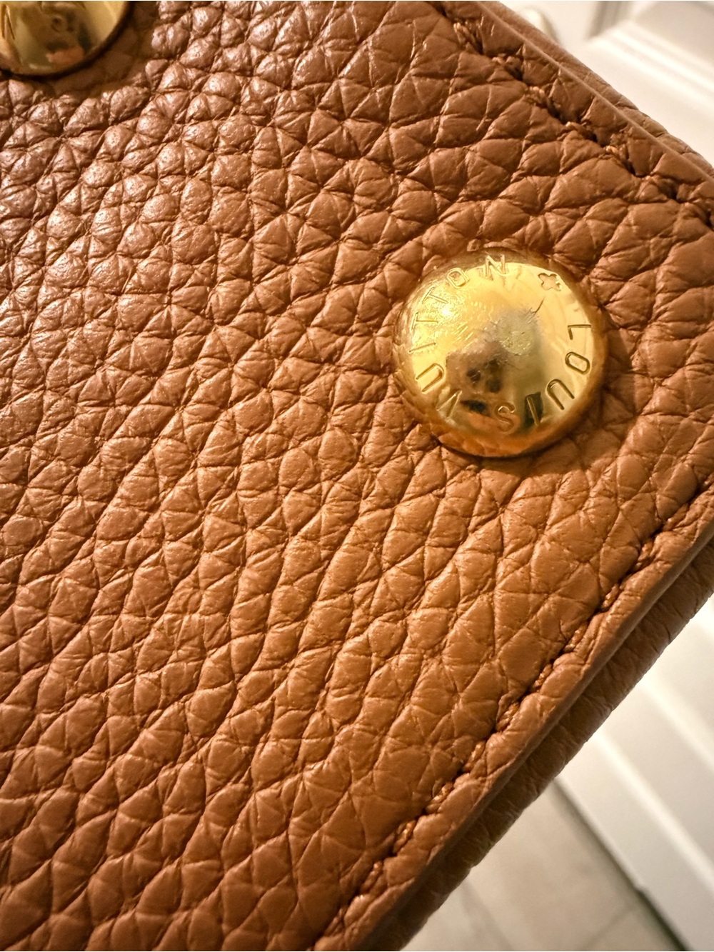 Louis Vuitton Tan Capucines BB - Picture 7 of 12